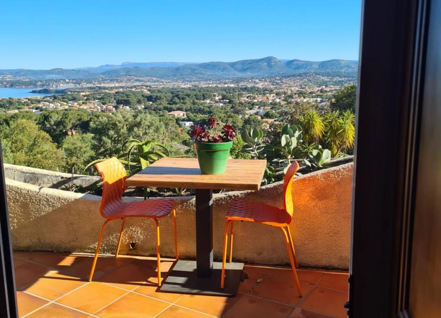 Bed and breakfast Villa M, Chambres D'Hotes, Vue Mer, Sauna, Piscine A Six-Fours Six-Fours-les-Plages