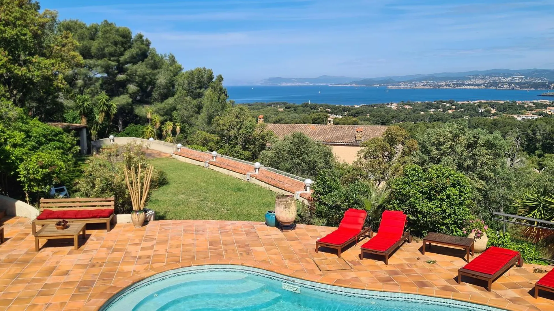 Villa M, Chambres D'Hotes, Vue Mer, Sauna, Piscine A Six-Fours Six-Fours-les-Plages Francia