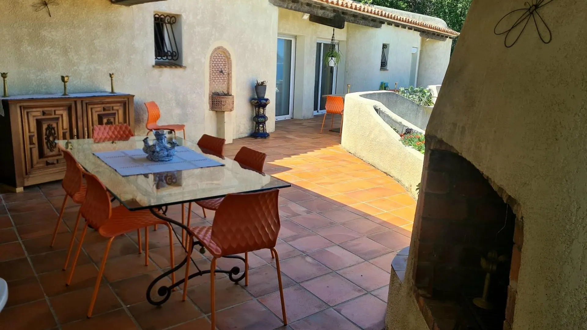 Villa M, Chambres D'Hotes, Vue Mer, Sauna, Piscine A Six-Fours Six-Fours-les-Plages Bed and breakfast
