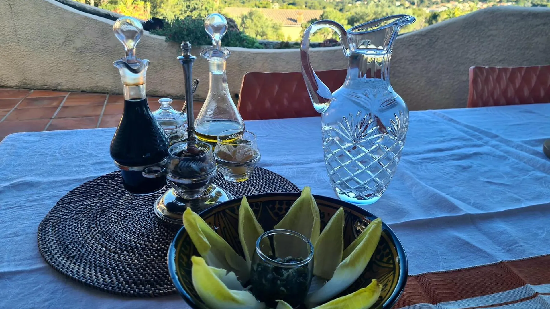Bed & Breakfast Villa M, Chambres D'Hotes, Vue Mer, Sauna, Piscine A Six-Fours Six-Fours-les-Plages
